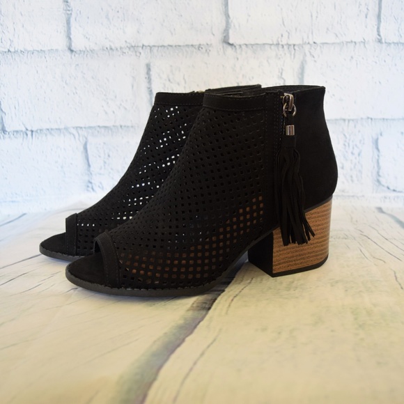 Ankle Booties Black Perforated Tassel Zip Open Toe - Picture 3 of 7